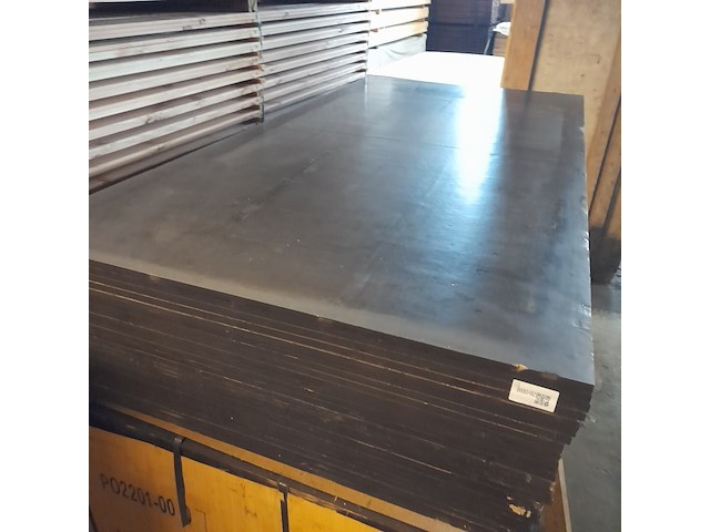 Ca. 25x betonplex / betonmultiplex, 1,8 x 125 x 250 cm - afbeelding 1 van  4