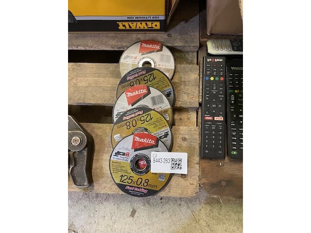 Ca. 25x door slijpschijven makita, b-45733 - afbeelding 2 van  3