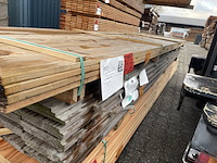 Ca. 25x douglas planken geschaafd, 18x145mm, lengte 400cm - afbeelding 2 van  3