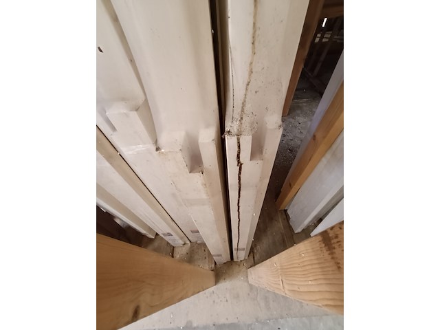 Ca. 25x grenen en hardhouten binnendeurkozijnen - afbeelding 8 van  11