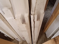 Ca. 25x grenen en hardhouten binnendeurkozijnen - afbeelding 8 van  11