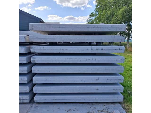 Ca. 25x industriële betonplaat, glad - afbeelding 3 van  7