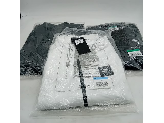 Ca. 25x jas, nike - afbeelding 1 van  6