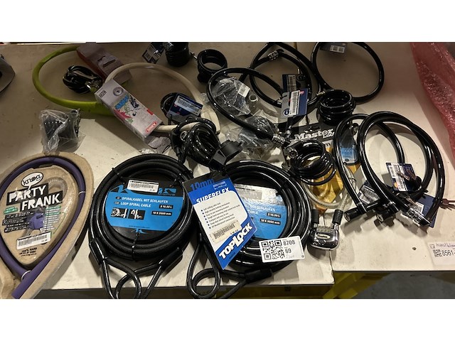 Ca. 25x kabelslot w.o. m-wave, abus - afbeelding 1 van  10
