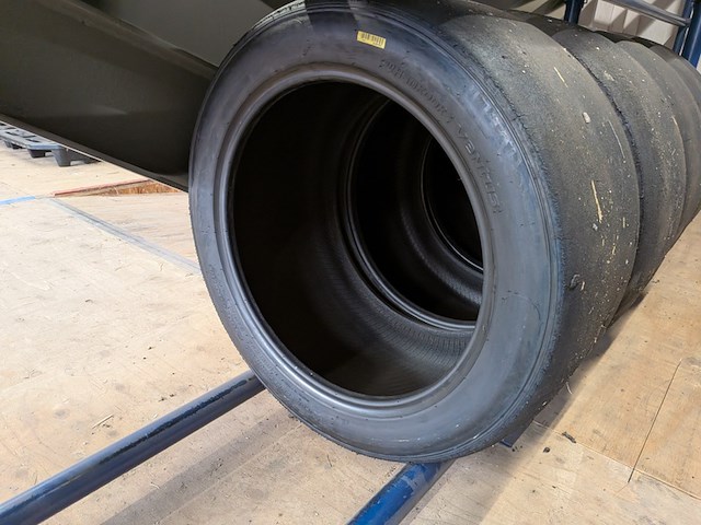 Ca. 25x raceband slicks pirelli - afbeelding 26 van  35
