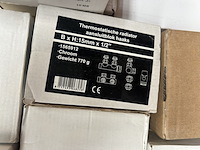 Ca. 25x sanitair en installatiemateriaal w.o. aansluitblokken - afbeelding 7 van  8
