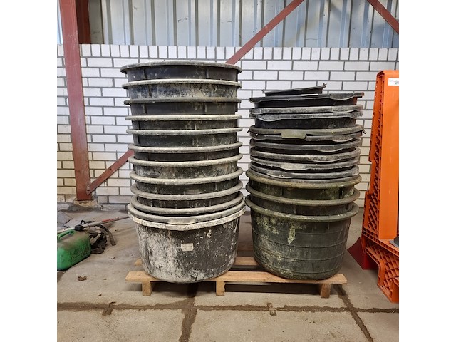 Ca. 25x speciekuip - afbeelding 1 van  4