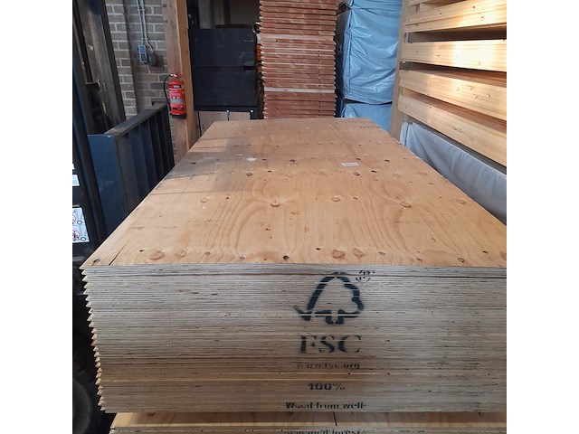 Ca. 25x underlayment constructieplaat, 1,8 x 122 x 244 cm - afbeelding 5 van  6