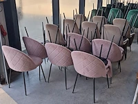 Ca. 25x velvet horecastoelen – roze & beige/grijs - afbeelding 2 van  8