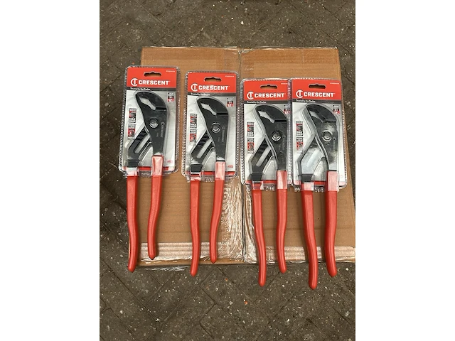 Ca. 25x water pomp tang, crescent - afbeelding 1 van  1