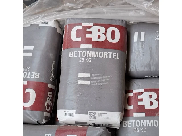 Ca. 25x zak a 25 kg betonmortel cebo - afbeelding 3 van  3
