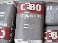 Ca. 25x zak a 25 kg betonmortel cebo - afbeelding 3 van  3