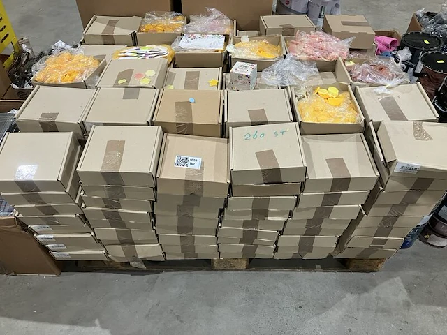 Ca. 260x doosjes waxmelts - afbeelding 1 van  9