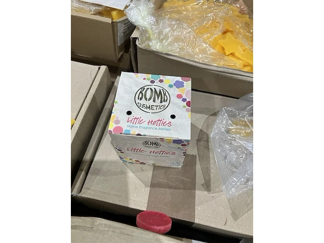 Ca. 260x doosjes waxmelts - afbeelding 5 van  9