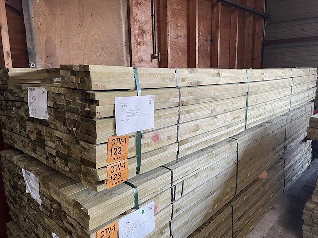 Ca. 264x vuren panlatten geschaafd/geïmpregneerd, 21x36mm, lengte 390cm - afbeelding 2 van  3