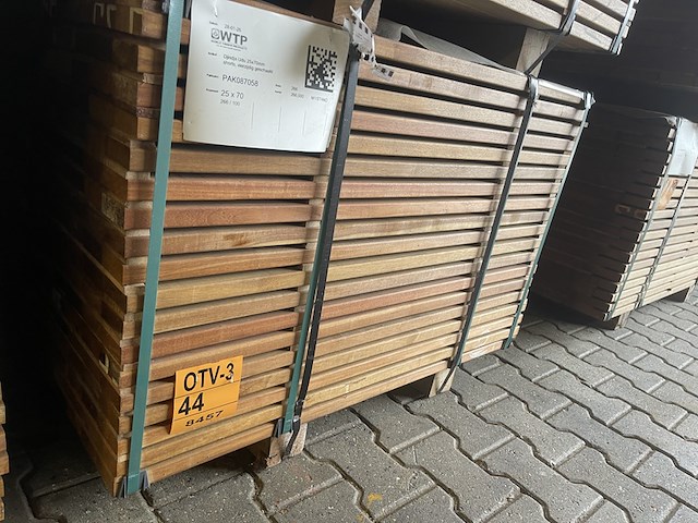 Ca. 266x guyana ipé planken geschaafd, 25x90mm, lengte 100cm - afbeelding 4 van  4