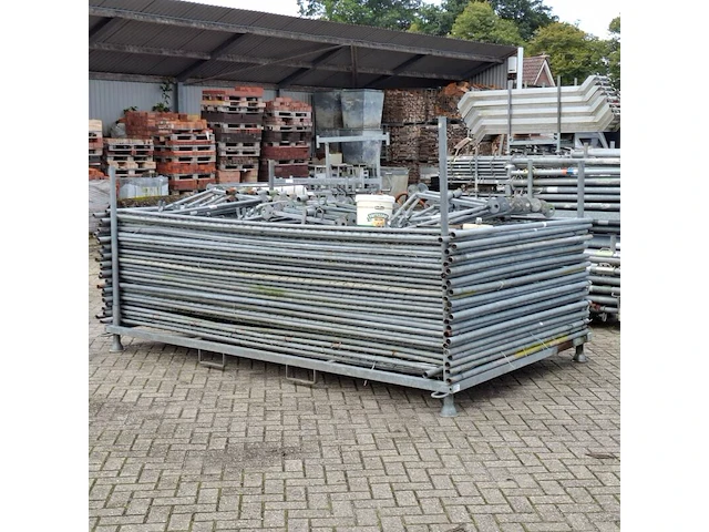 Ca. 26x bouwhek in transportbok - afbeelding 1 van  9