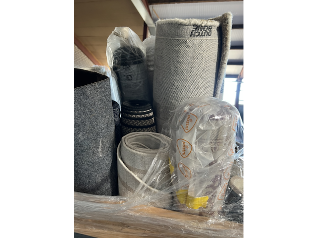 Ca. 26x circa 26 vloerkleden van a merken, zuiver en dutchbone enz. - afbeelding 3 van  5