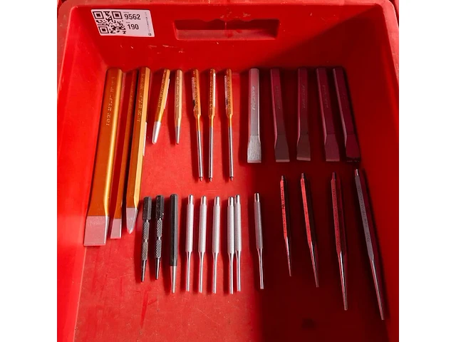 Ca. 26x diverse handgereedschap - afbeelding 1 van  8