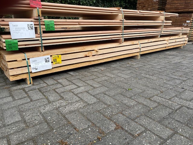 Ca. 26x douglas balken fijnbezaagd, 50x150mm, lengte 400cm - afbeelding 4 van  4