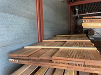 Ca. 26x guyana ipé planken geschaafd, 21x145mm, lengte 275cm - afbeelding 1 van  3