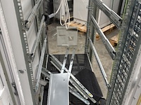 Ca. 26x serverkast - afbeelding 9 van  40