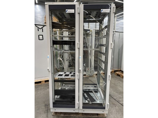 Ca. 26x serverkast - afbeelding 22 van  40