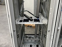 Ca. 26x serverkast - afbeelding 37 van  40