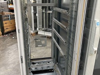 Ca. 26x serverkast - afbeelding 40 van  40