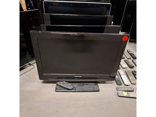 Ca. 26x televisies, o.a. sharp, sony, samsung, panasonic, meerdere - afbeelding 19 van  25