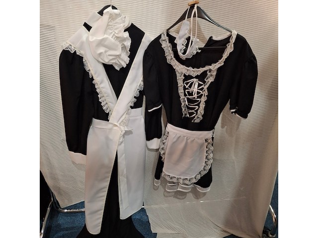 Ca. 26x zwart/wit kleding - afbeelding 1 van  4