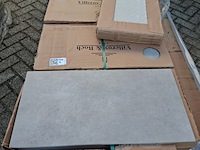 Ca. 27 pak a 6 stuks vloertegel villeroy en boch, pure base, sand grey matt - afbeelding 2 van  5