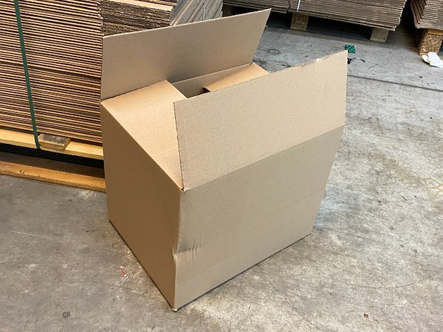 Ca. 270x verzenddozen 40x30x32cm, bruin - afbeelding 2 van  3