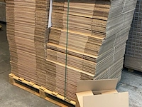 Ca. 270x verzenddozen, bruin, 40x30x32cm