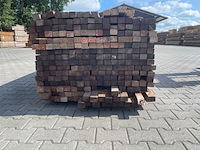 Ca. 272x hardhouten regels geschaafd, 42x57mm, lengte 3/275cm, 269/305cm - afbeelding 3 van  3