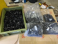 Ca. 2750x zekering houders voor zekeringen 5x20 - afbeelding 1 van  4