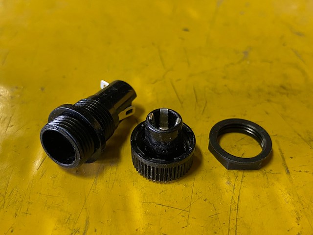 Ca. 2750x zekering houders voor zekeringen 5x20 - afbeelding 3 van  4