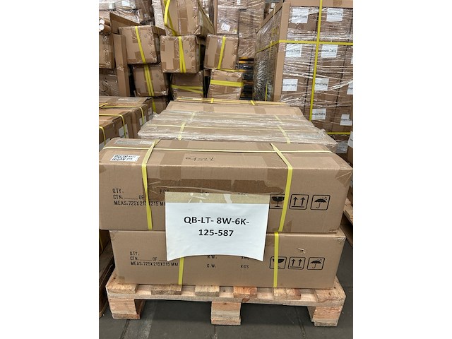 Ca. 275x led tube 8w 6000k 587 mm, qbright, qb-lt-8w-6k-125-587 - afbeelding 1 van  4