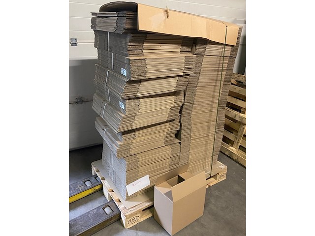 Ca. 275x verzenddozen 35x21x32cm, bruin - afbeelding 1 van  4
