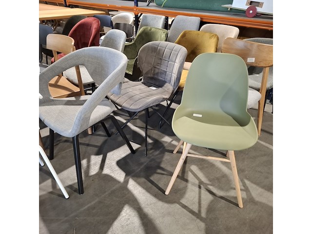 Ca. 27x diverse stoelen, o.a. (zuiver, dutchbone enz) - afbeelding 8 van  24