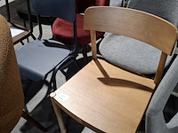 Ca. 27x diverse stoelen, o.a. (zuiver, dutchbone enz) - afbeelding 9 van  24