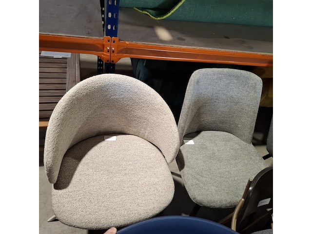 Ca. 27x diverse stoelen, o.a. (zuiver, dutchbone enz) - afbeelding 16 van  24