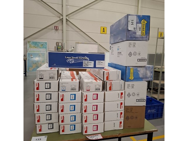 Ca. 27x diverse toner/cartridges o.a. oki - afbeelding 1 van  4