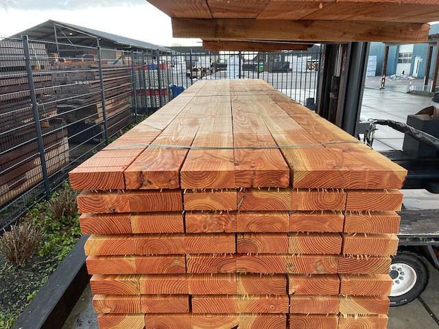 Ca. 27x douglas balken fijnbezaagd, 60x170mm, lengte 460cm - afbeelding 1 van  3