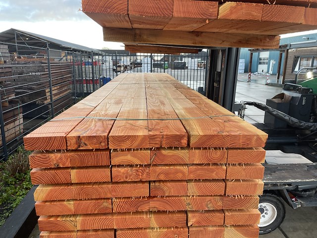 Ca. 27x douglas balken fijnbezaagd - afbeelding 1 van  3