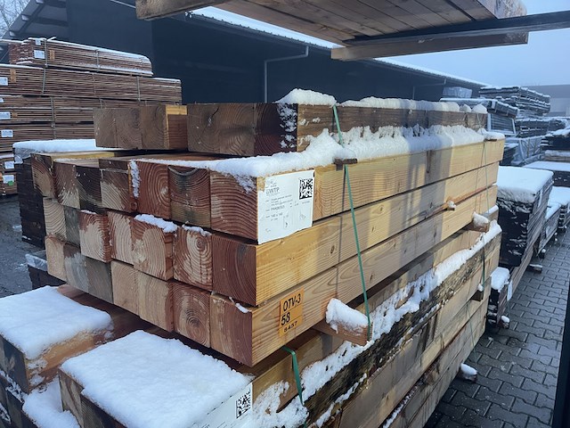 Ca. 27x douglas balken geschaafd, 140x140mm, lengte 6/200cm, 21/250cm - afbeelding 2 van  3