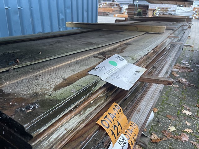 Ca. 27x douglas wisselsponning, 18x190mm, lengte 600cm - afbeelding 1 van  3