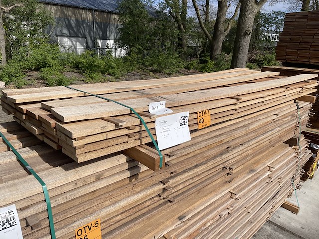 Ca. 27x guyana teak beschoeiingsplanken, 20x150mm, lengte 250cm - afbeelding 4 van  4