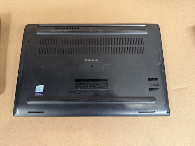 Ca. 27x laptop, dell - afbeelding 19 van  21