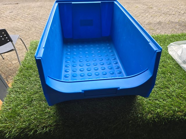 Ca. 27x magazijnbakken incl. inhoud kruizinga, blauw - afbeelding 23 van  28
